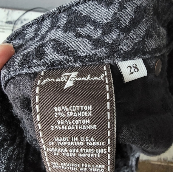 7 For All ManKind Black and Gray Cheveron Patterned Pants - Picture 8 of 8